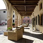 Moro Lin Design Mestre