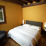 Moro Lin Design 4*