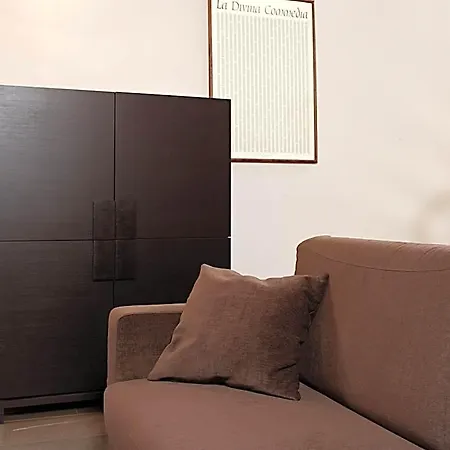 Moro Lin Design