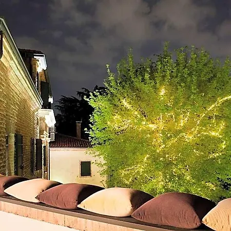 Moro Lin Design Lejlighedshotel 4*