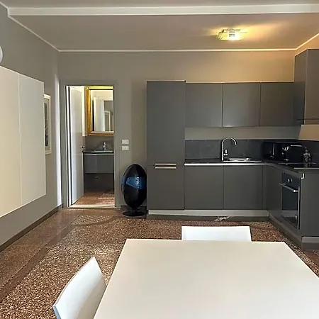 Moro Lin Design Lejlighedshotel 4*