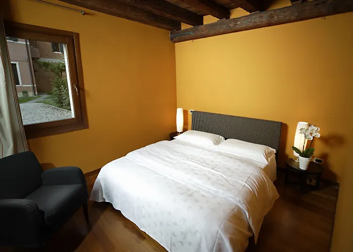 Moro Lin Design 4*