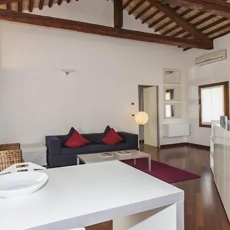 Moro Lin Design 4*