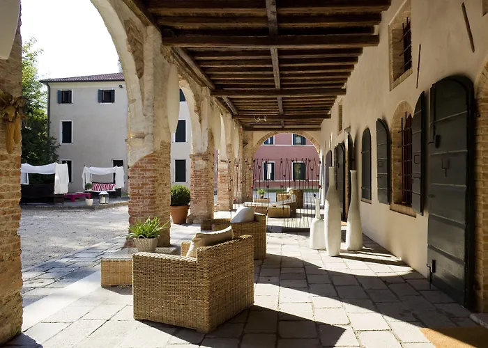 Moro Lin Design Местре