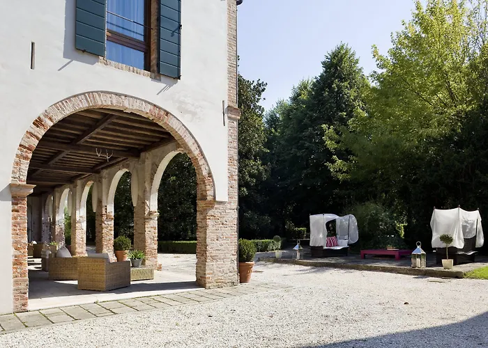 Апарт-отель Moro Lin Design 4*